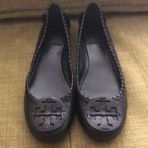 Like NEW Tory Burch Miller flats 8-1/2”
